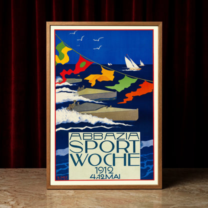 Vintage Poster der Abbazia Sportwoche 1912 mit Motorbooten auf blauem Meer