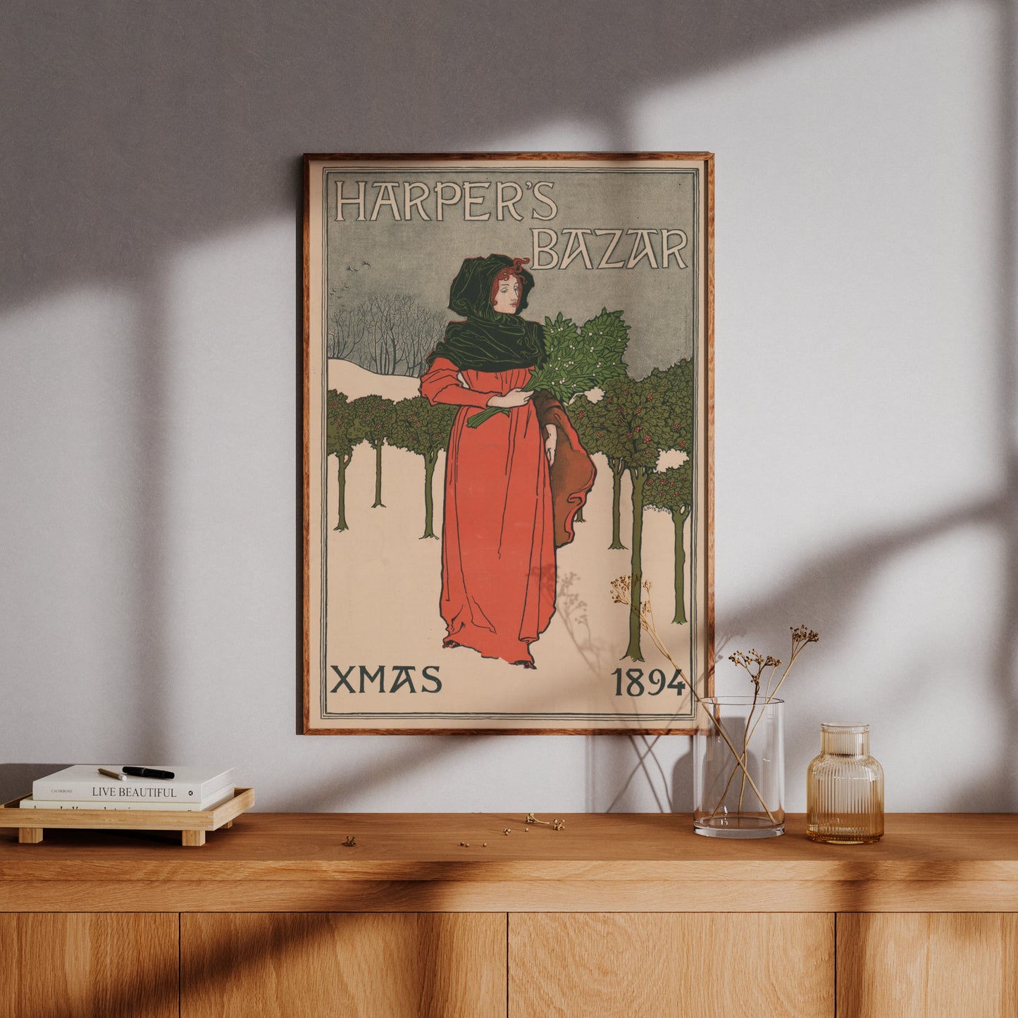 Illustration einer Frau im Winter mit Mistelzweigen im Stil der Belle Époque.