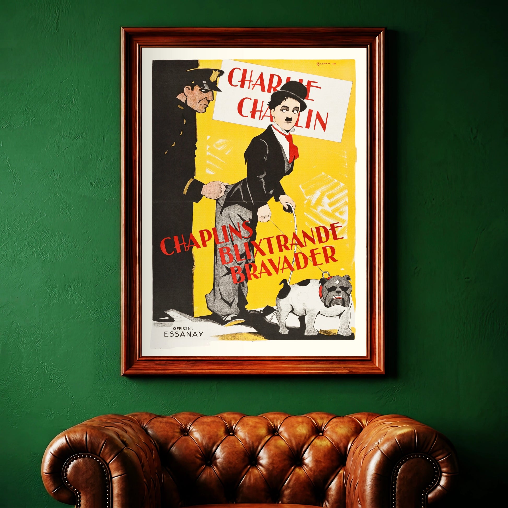 Vintage schwedisches Filmplakat mit Charlie Chaplin und einer Bulldogge in Gelb.