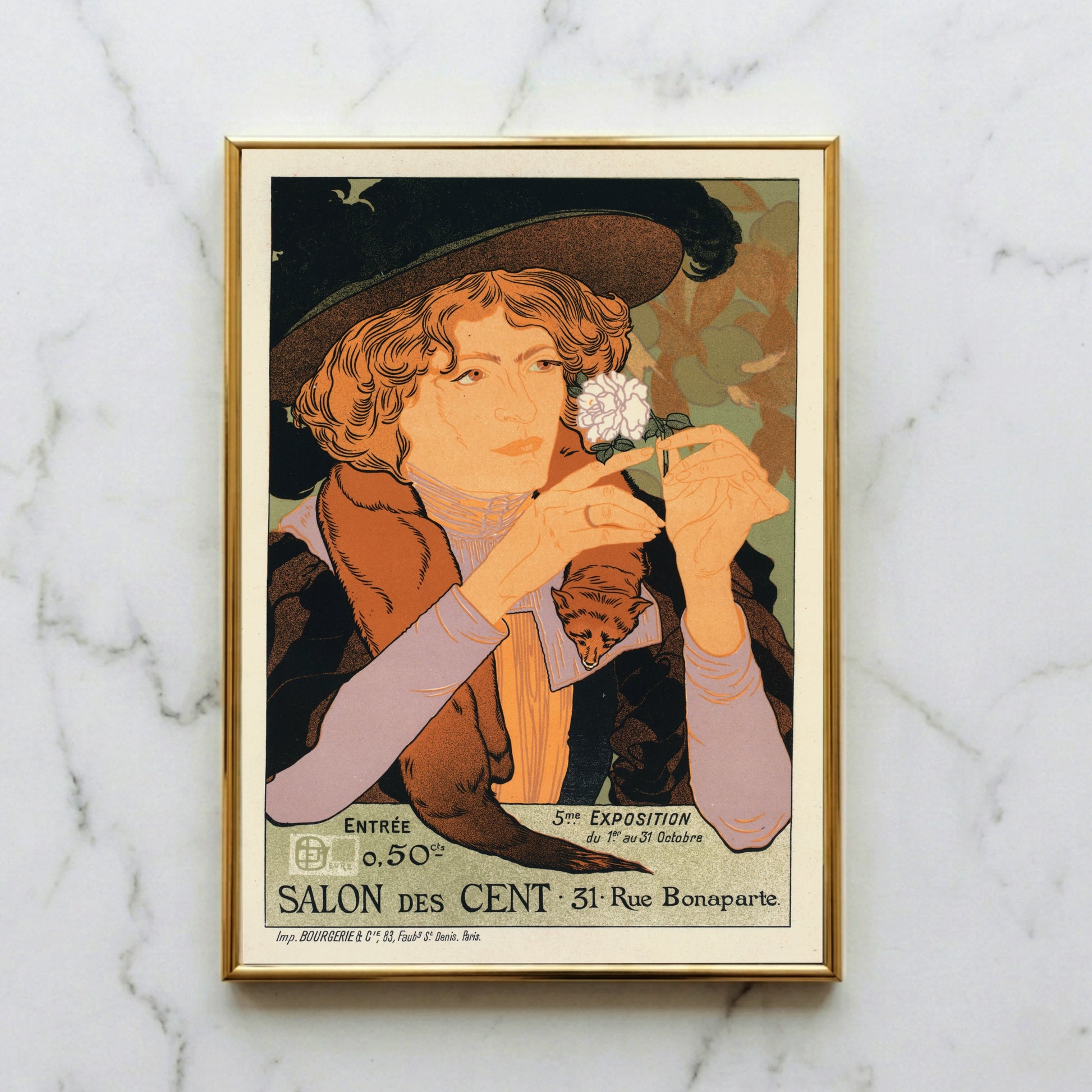 Vintage-Kunstdruck einer eleganten Dame mit großem Hut und Blume im Jugendstil.