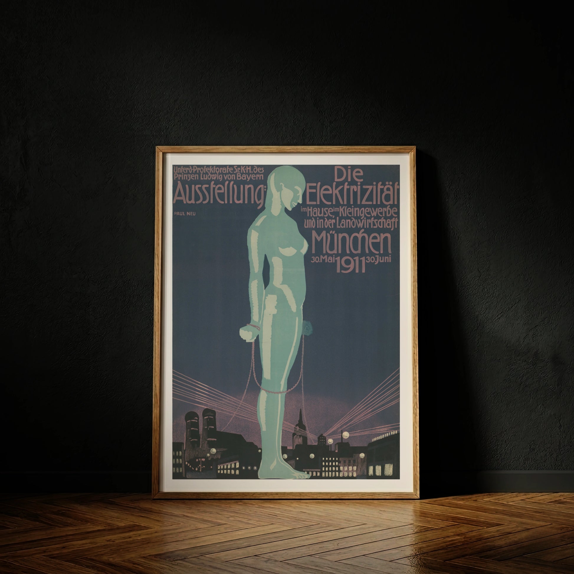 Vintage Ausstellungsplakat Die Elektrizität München 1911 von Paul Neu mit leuchtender Figur über der Stadt.