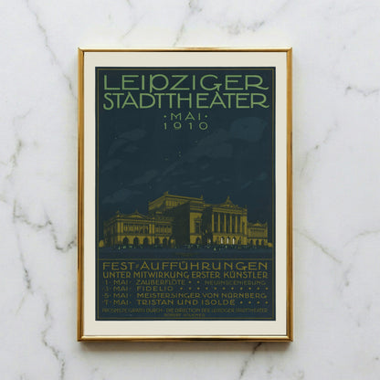 Nächtliche Ansicht des Leipziger Stadttheaters als historischer Kunstdruck.