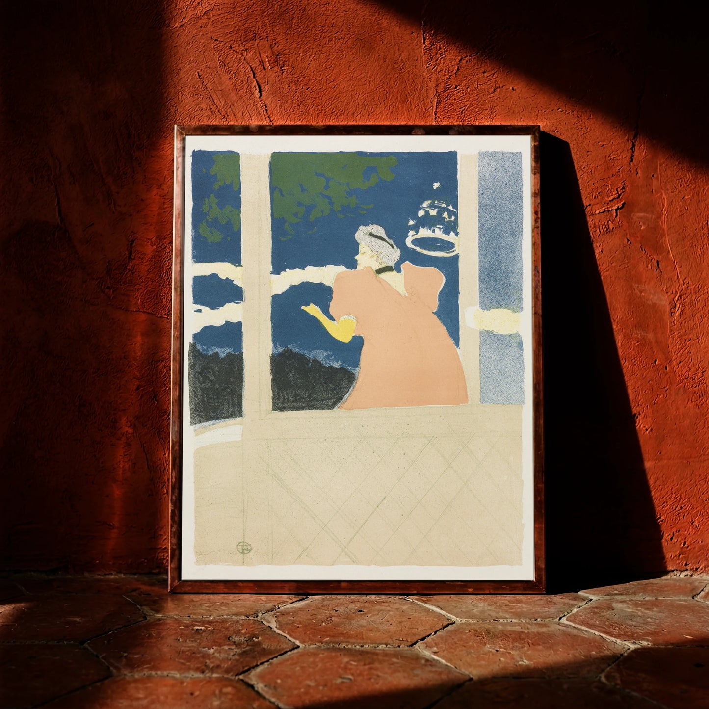Farblithografie von Henri de Toulouse-Lautrec zeigt eine Frau in lachsfarbenem Kleid in einer Theaterloge.