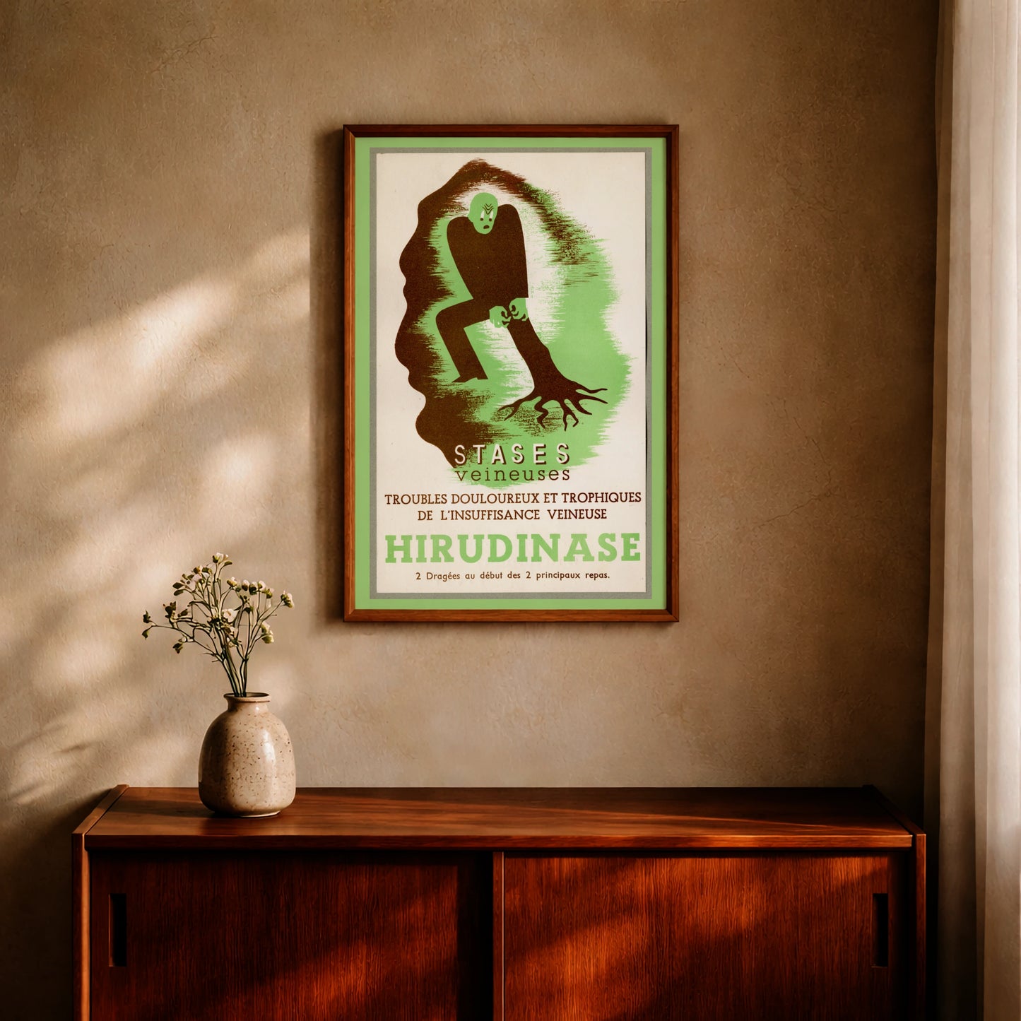 Detailansicht der französischen Typografie für Hirudinase Dragees.