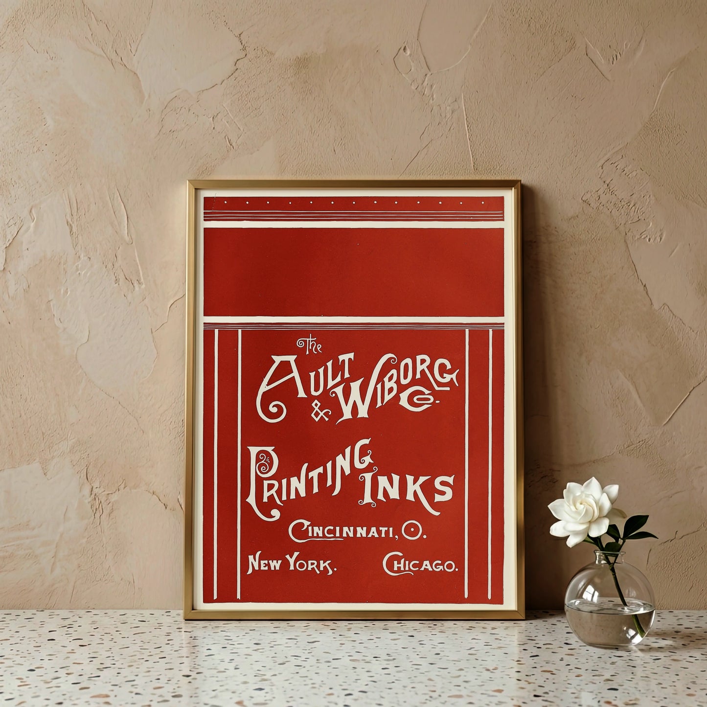 Rotes Grafikposter mit weißer geschwungener Schrift für Ault und Wiborg Cincinnati New York Chicago.